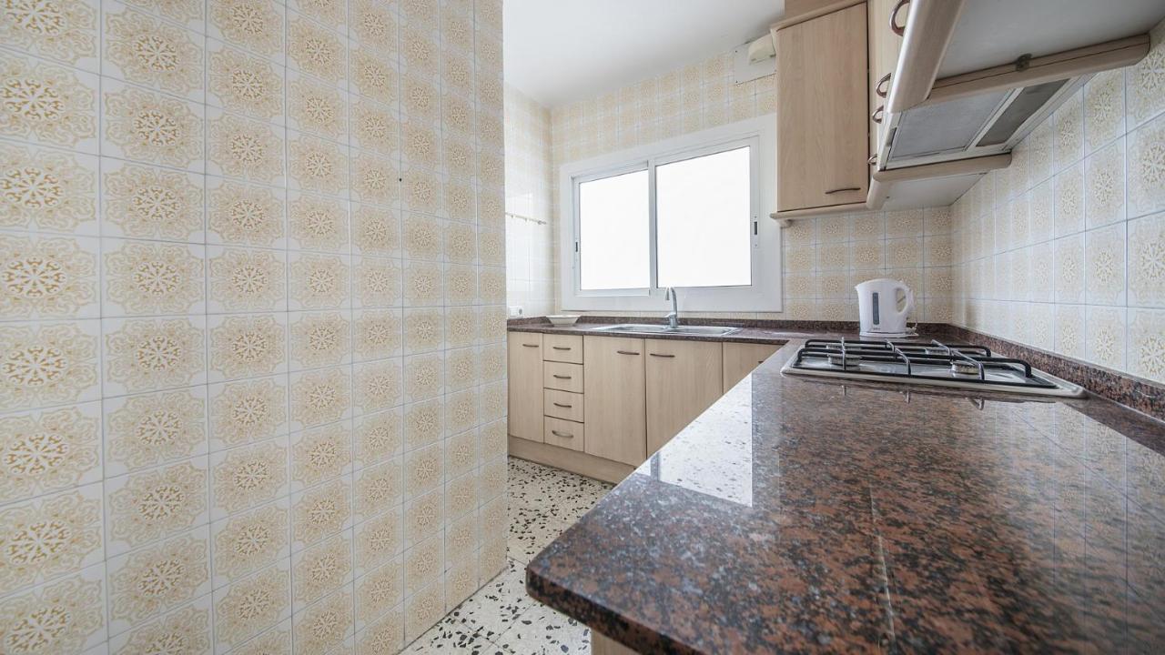 R28 Apartamento Montserrat 11-3 Калафел Екстериор снимка