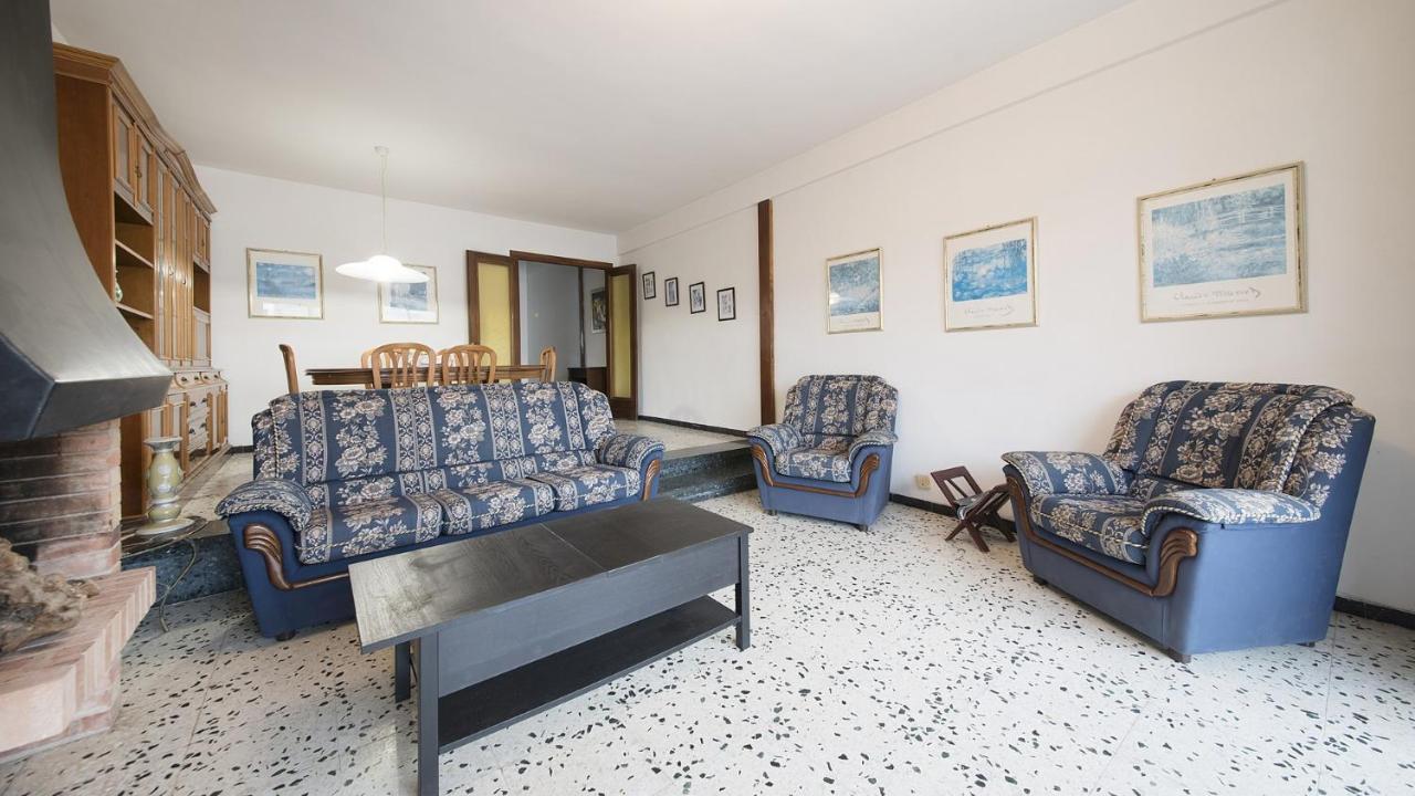 R28 Apartamento Montserrat 11-3 Калафел Екстериор снимка