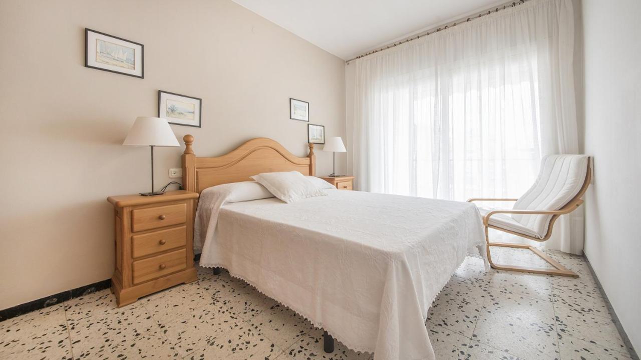 R28 Apartamento Montserrat 11-3 Калафел Екстериор снимка